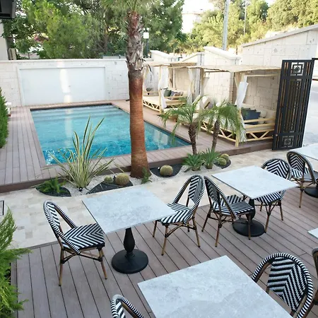 Ayayorgi Homes Aparthotel
