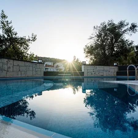 Aparthotel Ayayorgi Homes *