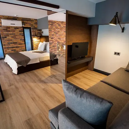 Ayayorgi Homes Aparthotel *