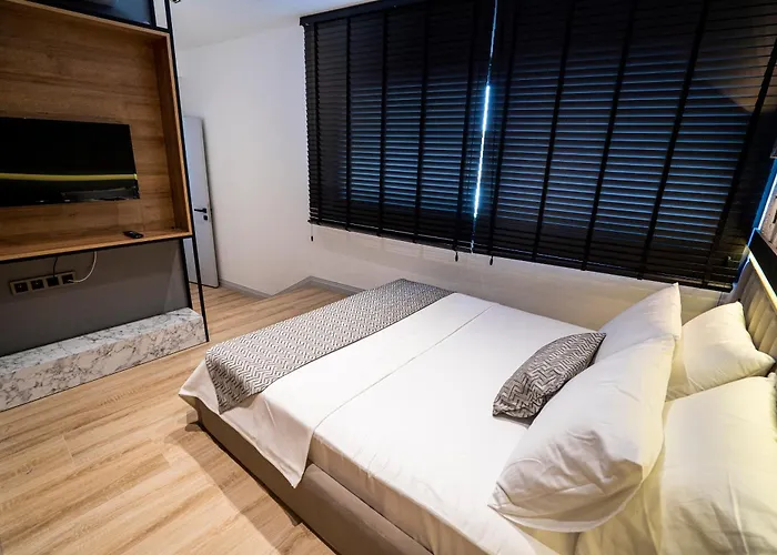 Apartmanhotel Ayayorgi Homes 3*